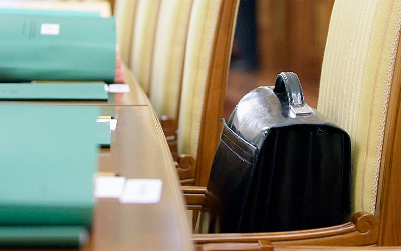 toshkent-viloyatida-11-mansabdor-shahs-lavozimidan-ozod-etildi