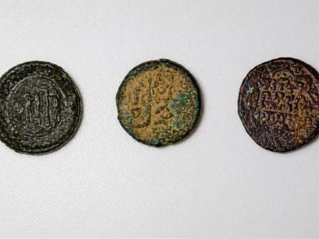 samarqandda-qadimiy-tangalarni-mamlakatdan-olib-chiqmoqchi-bolganlar-ushlandi