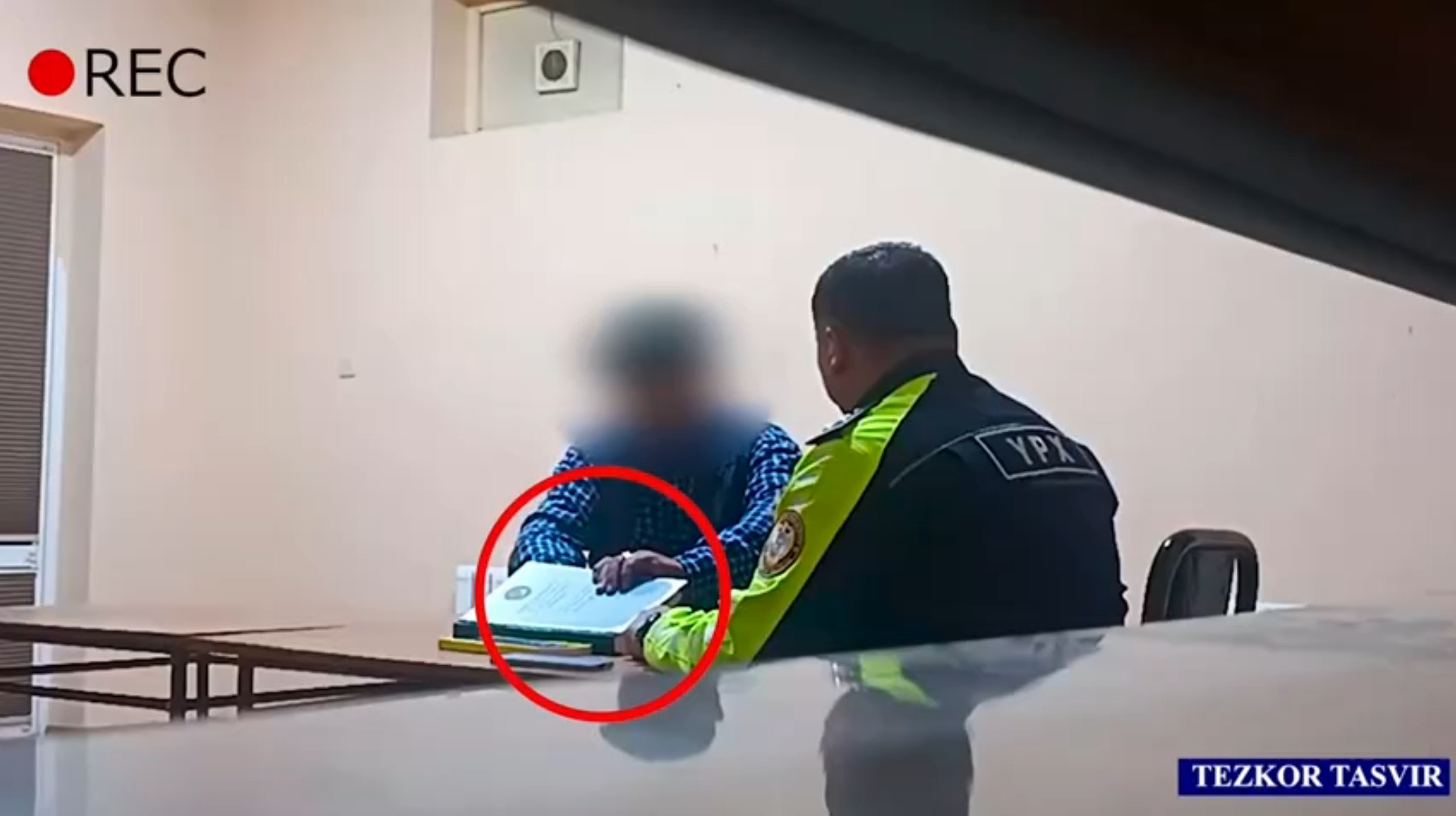 Навоийда 1000 доллар порани рад этган ЙПХ ходими мукофотланди