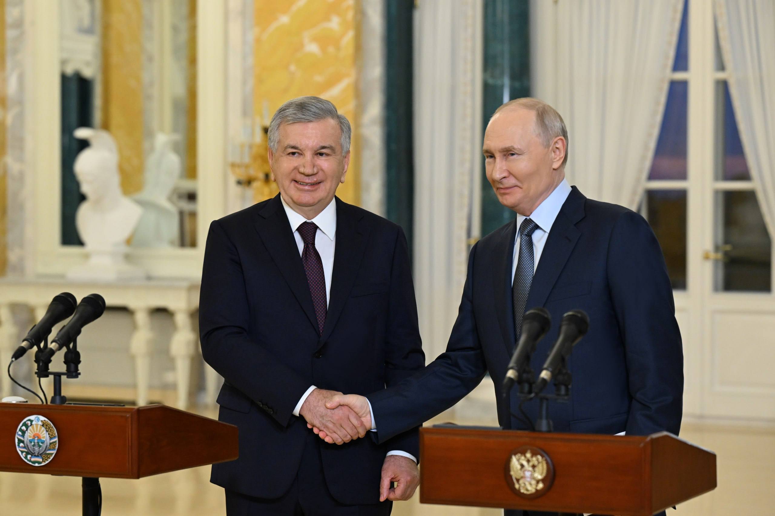 shavkat-mirziyoev-va-vladimir-putin-ozbekistondagi-aes-qurilishiga-start-berdilar