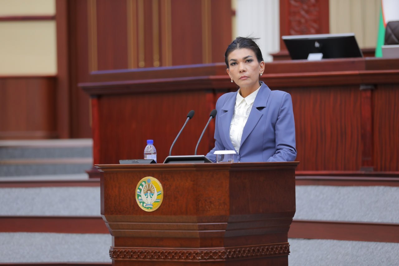 ozbekistonda-hizmat-korsatgan-kommunal-hozhaligi-hodimi-fahriy-unvoni-ta-sis-etiladi