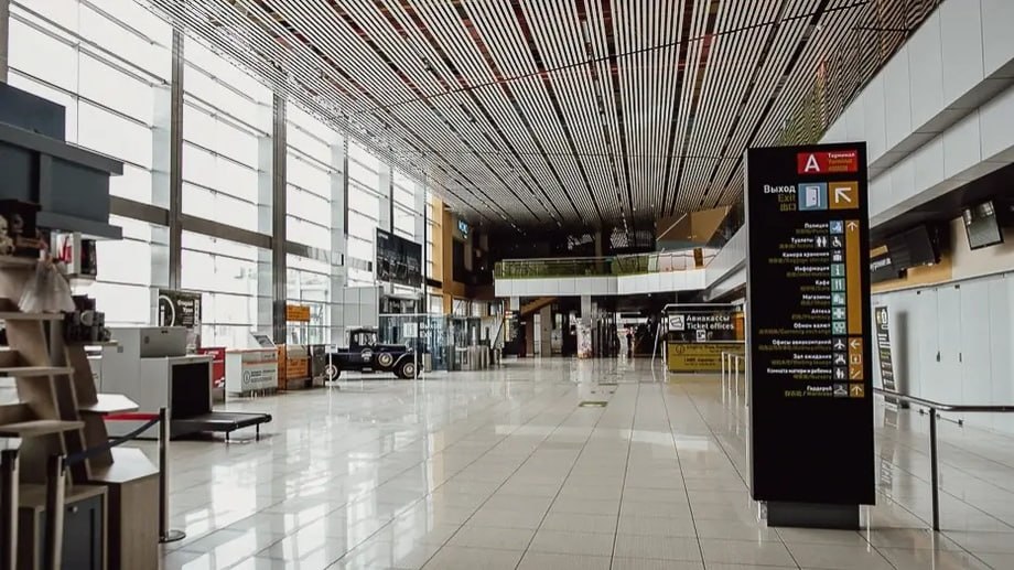 Екатеринбургда оғир аҳволда қолган ўзбекистонлик Ватанига қайтарилди