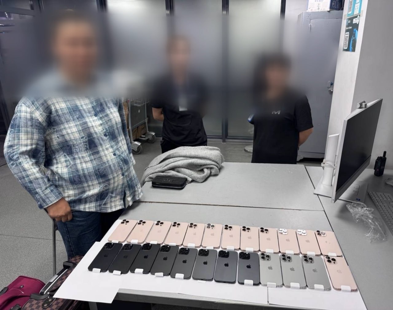 Пойтахт аэропортида iPhone 18’ларни яширинча олиб киришга уриниш фош этилди